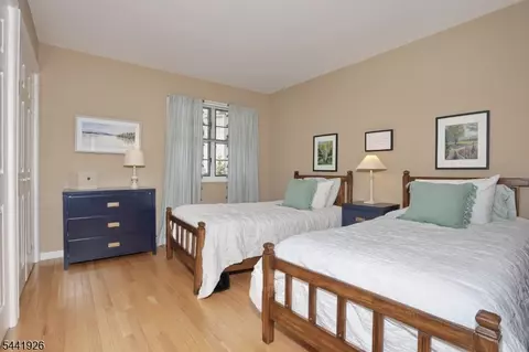 Bedroom - 72 Birch Ln, Wayne, NJ 07470 photo 4 of 5