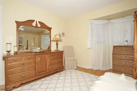 72 Birch Ln, Wayne, NJ 07470 photo 24