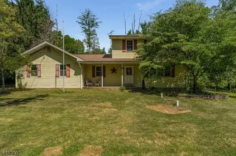 270 Andersen Rd, Milford, NJ 08848