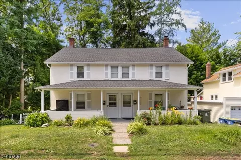 31 Center St, Bernardsville, NJ 07924