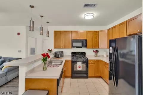 Kitchen - 400 E Front St #415, Plainfield, NJ 07060 photo 3 of 3