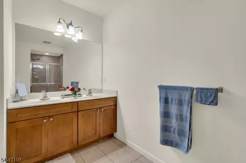 Bath - 400 E Front St #415, Plainfield, NJ 07060 photo 1 of 3