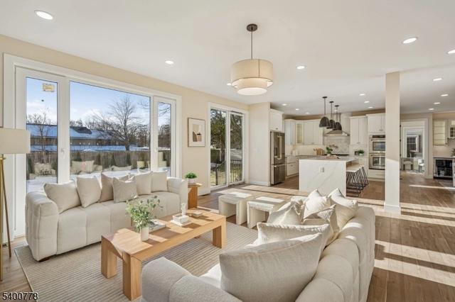 207 N Scotch Plains Ave, Westfield, NJ 07090
