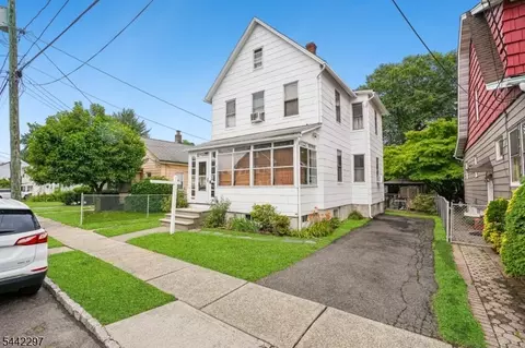 14 Fritz St, Bloomfield, NJ 07003