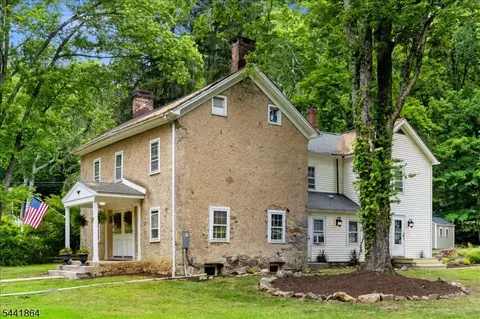 161 Musconetcong River Rd, Lebanon Twp, NJ 07882