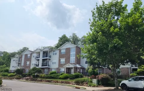 75 Mountainview Ct #75, Riverdale, NJ 07457