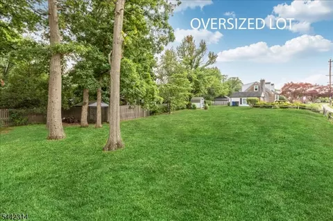 374 South Ave, Fanwood Boro, NJ 07023
