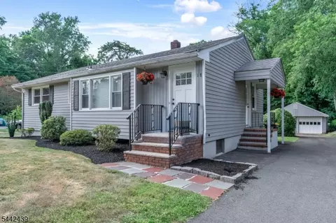 18 North Ave, Bridgewater, NJ 08807