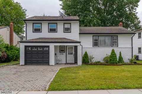 2798 Allen Ave, Union, NJ 07083