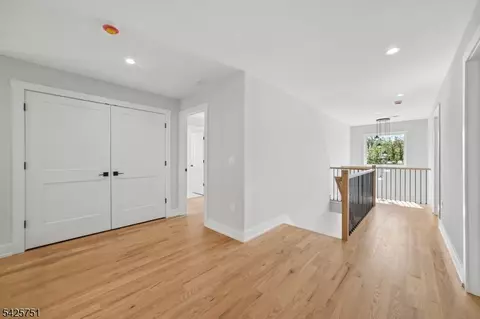 Entry Way - 136 Irwin St, Springfield, NJ 07081 photo 9 of 9