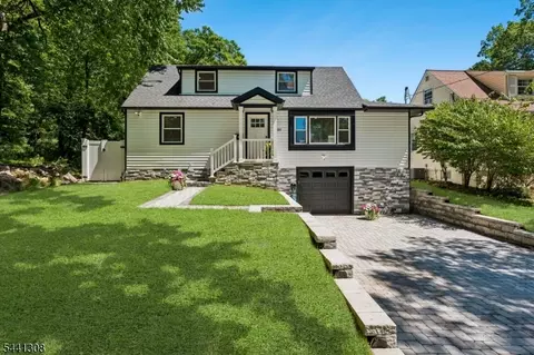 59 Sunnyside Rd, West Orange, NJ 07052