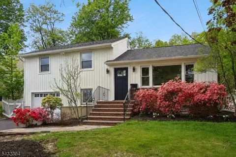 34 Clark St, Summit, NJ 07901