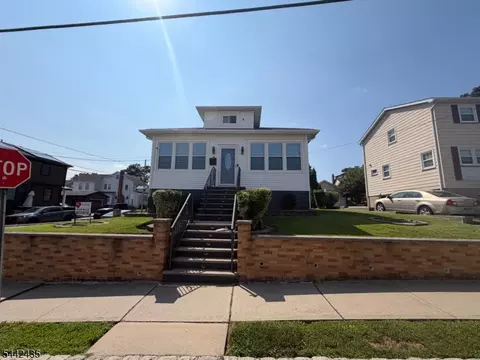 33 Adelaide St, Belleville, NJ 07109