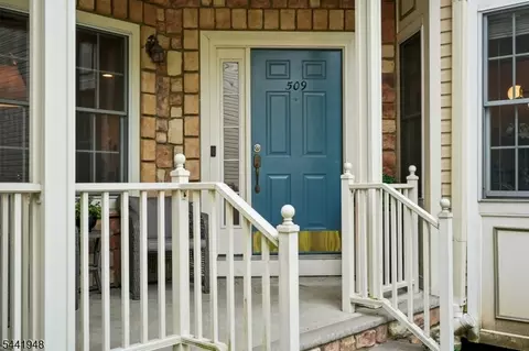 509 Binghampton Ln, Livingston, NJ 07039