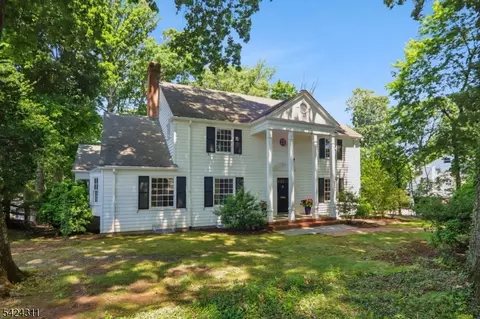 260 Fairmount Ave, Chatham, NJ 07928