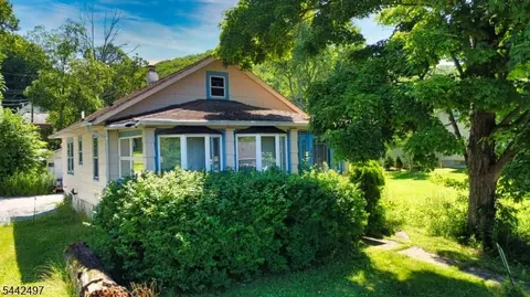 703 State Rt 23, Wantage, NJ 07461