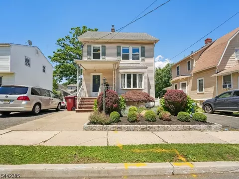 17 Princeton St, Nutley, NJ 07110