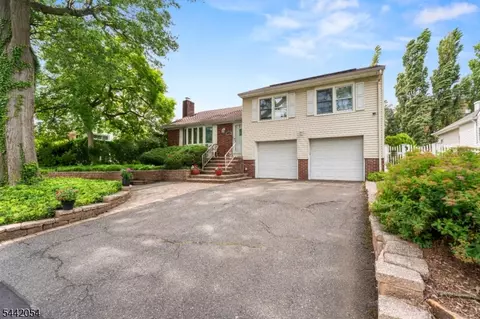 21 Ravine Ave, Nutley, NJ 07110