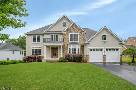11 Skyview Ter, Riverdale, NJ 07457