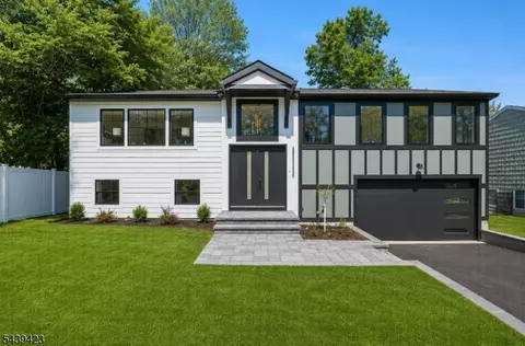 3 Marlo Rd, Livingston, NJ 07039
