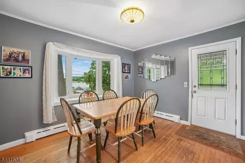72 Lake Dr E, Wayne, NJ 07470 photo 8