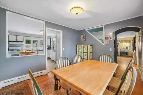 72 Lake Dr E, Wayne, NJ 07470 photo 10