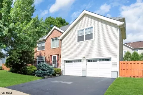 61 Campbell Rd, Hillsborough, NJ 08844