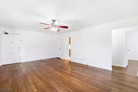 89 Troy Dr # D, Springfield, NJ 07081 photo 7