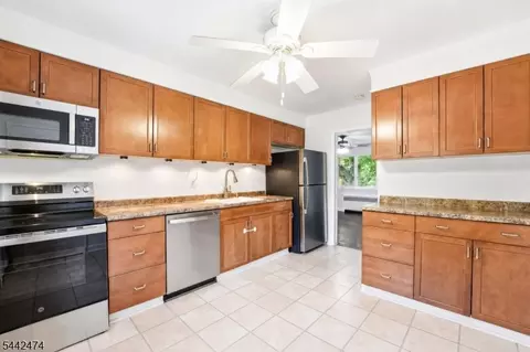 89 Troy Dr # D, Springfield, NJ 07081 photo 6