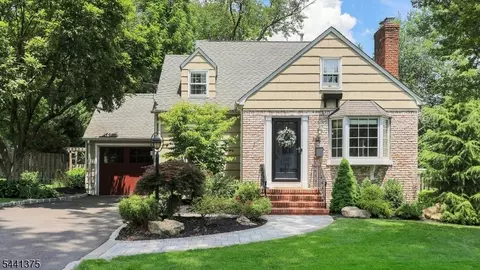 112 Jefferson Ave, Westfield, NJ 07090