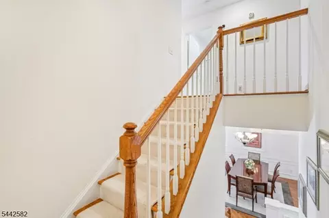 5 Scarlet Oak Ln, Paramus, NJ 07652 photo 26