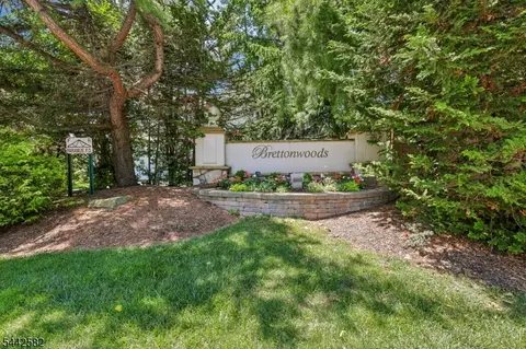 5 Scarlet Oak Ln, Paramus, NJ 07652 photo 48