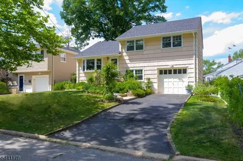 765 Grove St, Rahway, NJ 07065