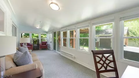 Entry Way - 1399 Birch Hill Rd, Mountainside, NJ 07092 photo 2 of 5