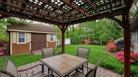 Exterior - 1399 Birch Hill Rd, Mountainside, NJ 07092 photo 10 of 10
