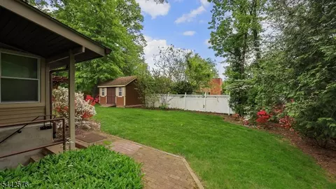 Exterior - 1399 Birch Hill Rd, Mountainside, NJ 07092 photo 6 of 10