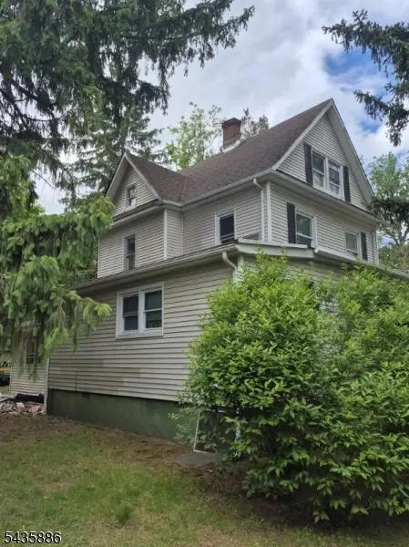 1207 Foster Ave, South Plainfield, NJ 07080