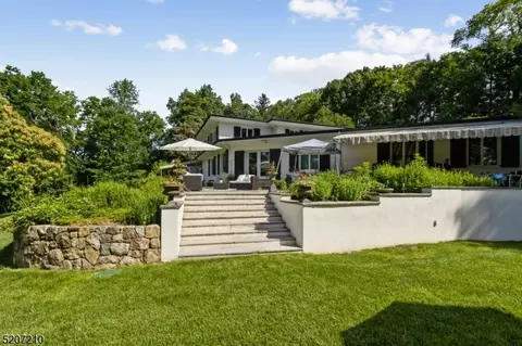 52 Kitchell Rd, Morristown, NJ 07960 photo 3