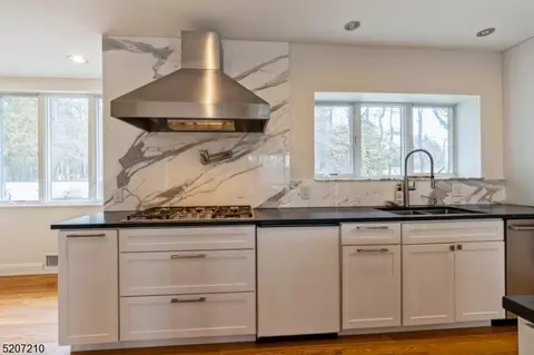 52 Kitchell Rd, Morristown, NJ 07960 photo 22