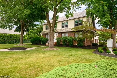 1168 Lake Ave #2, Clark, NJ 07066