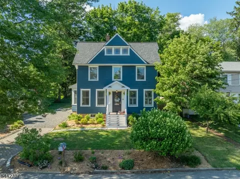 58 Wilts Ave, Hillsdale, NJ 07642