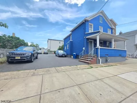 805 4th Ave, Elizabeth, NJ 07202