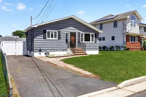 154 Tabb Ave, Piscataway, NJ 08854