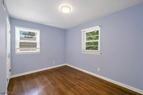 Bedroom - 101 Pinecrest Ter, Wayne, NJ 07470 photo 2 of 10