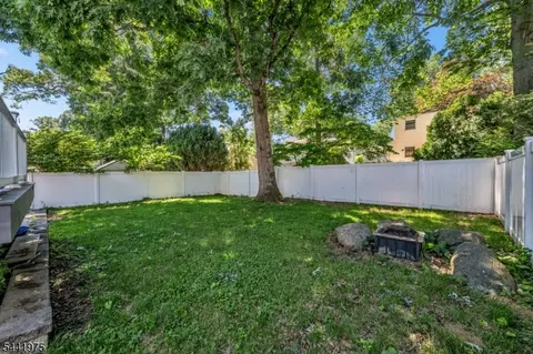 Exterior - 101 Pinecrest Ter, Wayne, NJ 07470 photo 6 of 6