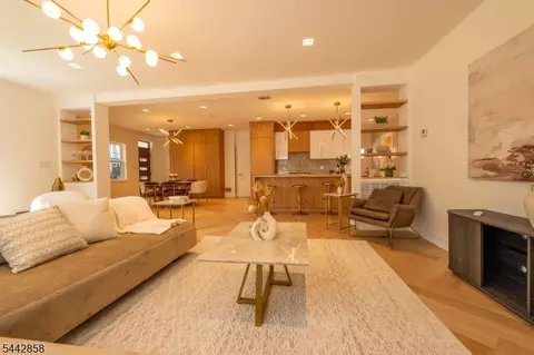 155 Waldo Pl, Englewood, NJ 07631