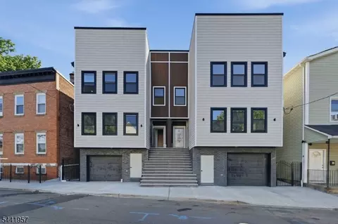 26 Parkhurst St, Newark, NJ 07114