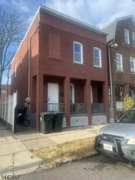 331 Watson Ave, Perth Amboy, NJ 08861