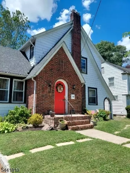 1074 Rose St, Plainfield, NJ 07060