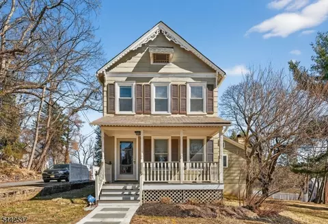 1 Seal St, High Bridge, NJ 08829